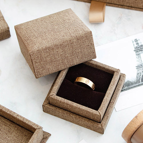 custom-linen-boxes