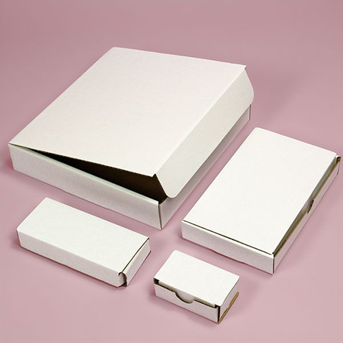 white-tuck-top-boxes
